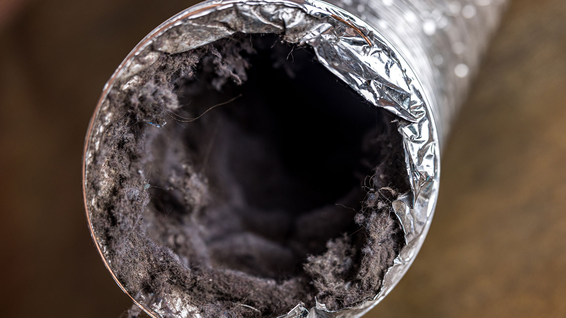 Duct cleaning in home